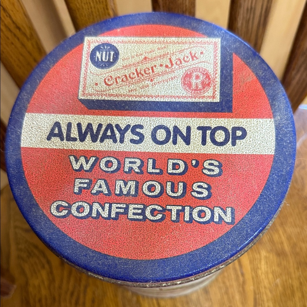 Vintage Tin Can - Red and Blue - Picture 2 of 3